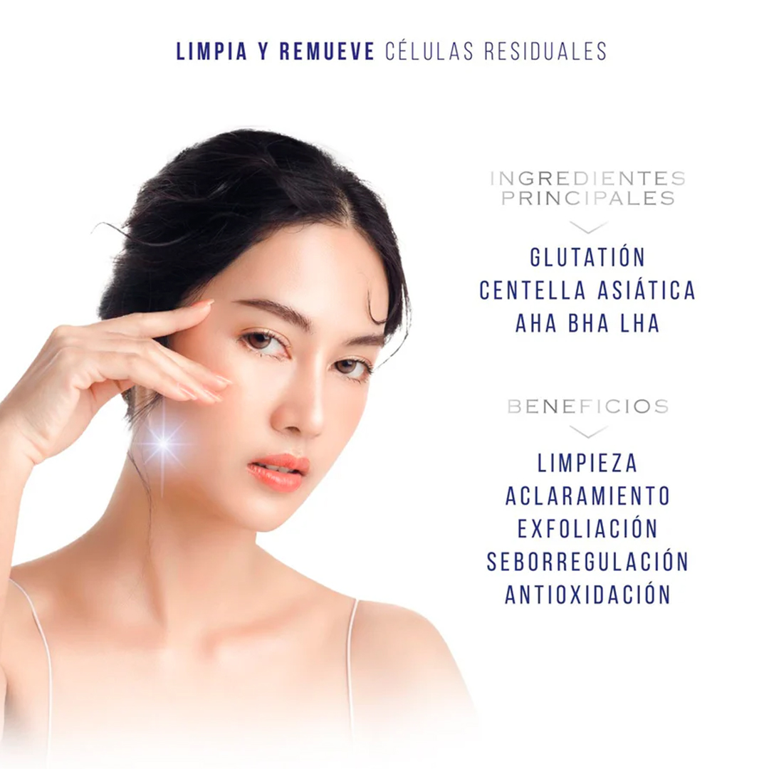 Glutanex Glow Therapy Gel-To-Foam Cleanser